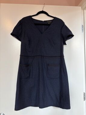 Banana Republic navy blue sheath dress with pockets, fringe and empire waist.12P